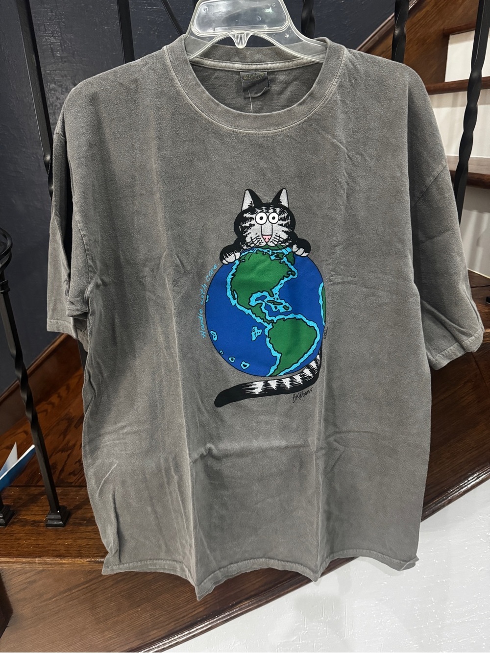 New NWT B. Kliban Crazy Shirts Hawaii Cat Earth Collectible T-Shirt XL - Picture 3 of 10